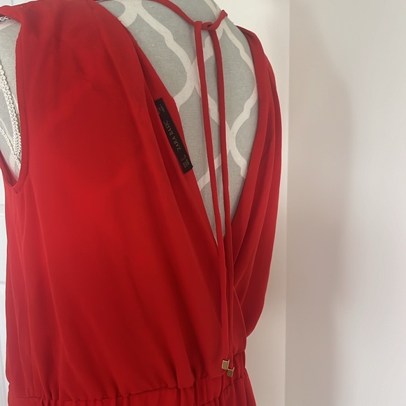 COPY - Red mini feminine short jumpsuit - Picture 3 of 4